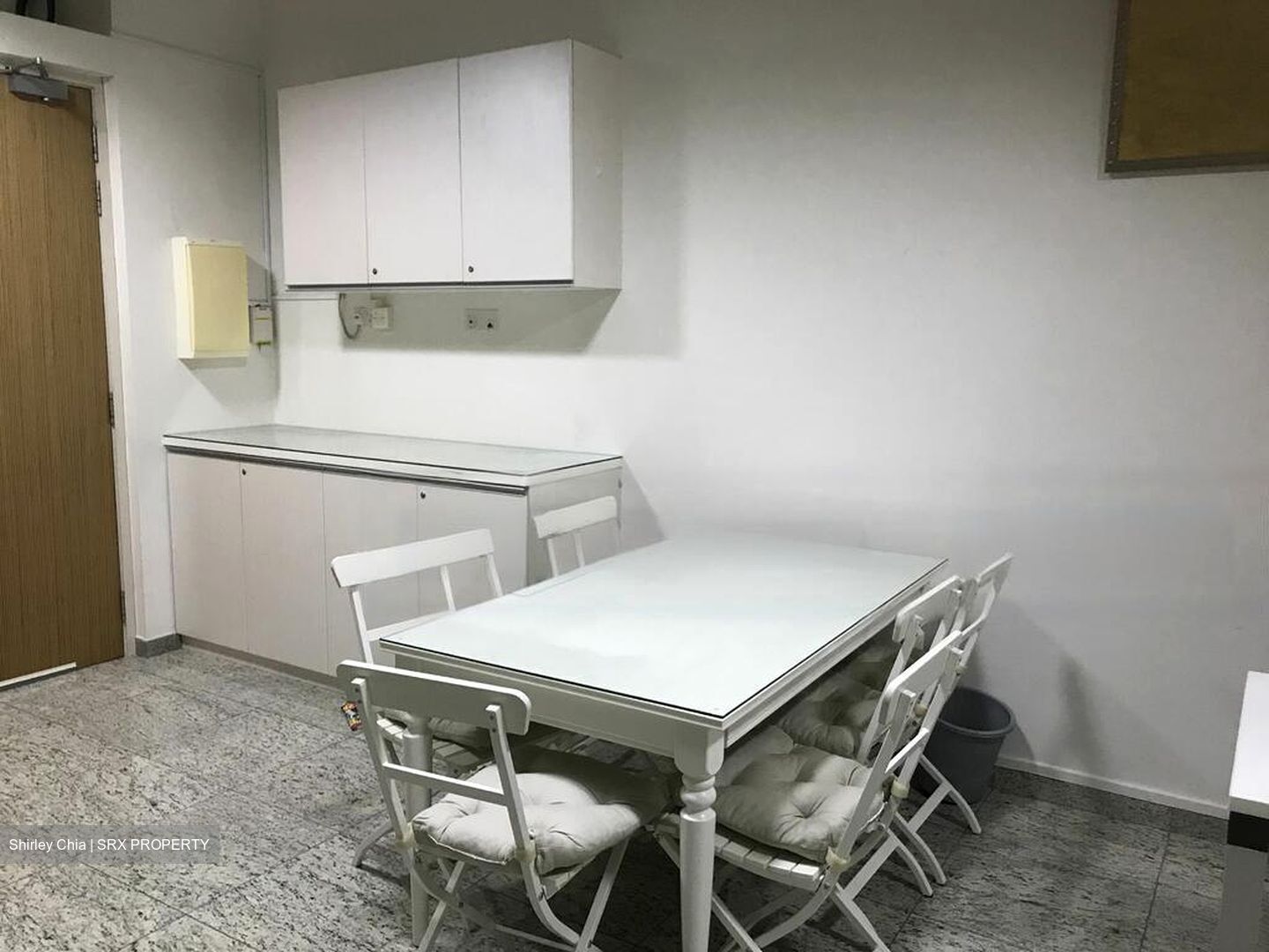Clarke Quay MRT (D1), Office #454175071